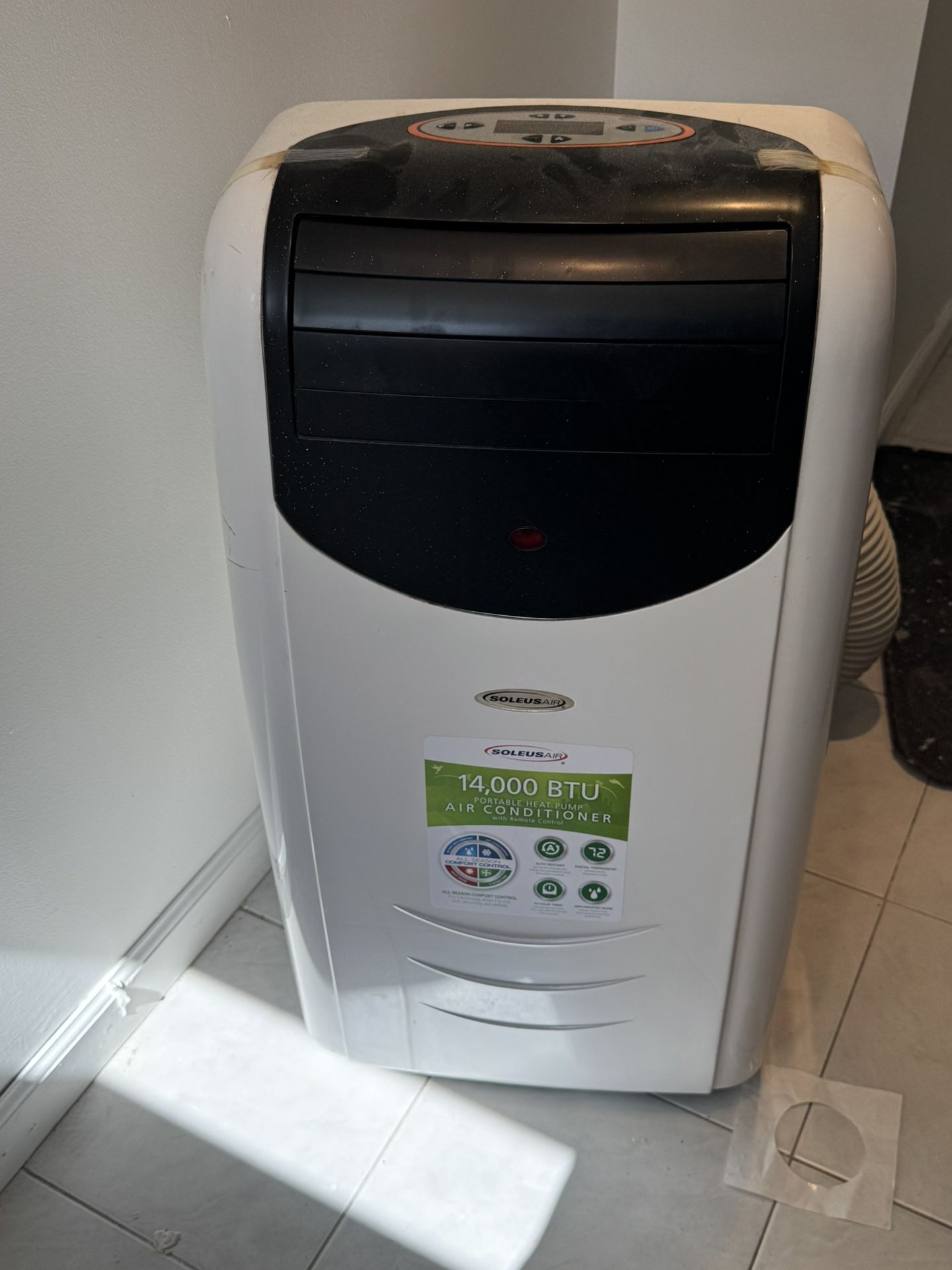 Soleus Air Portable Air conditioner And heater