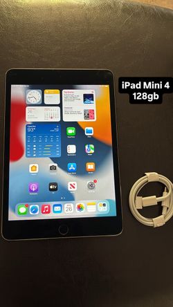iPad Mini 4 128gb. Like New And Unlocked!