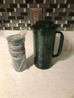 Beverage pitch with 4 cups