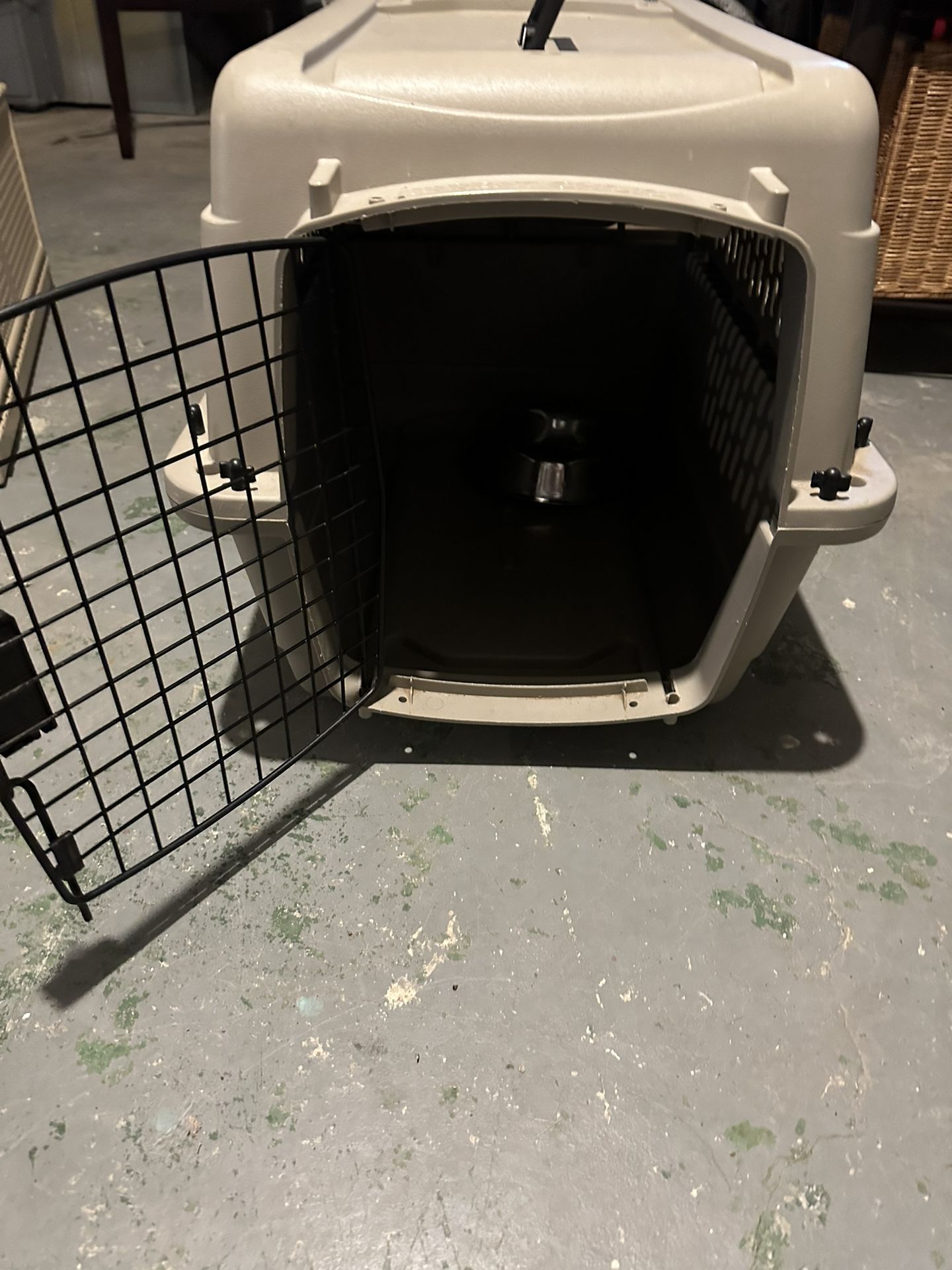 Dog Cage 
