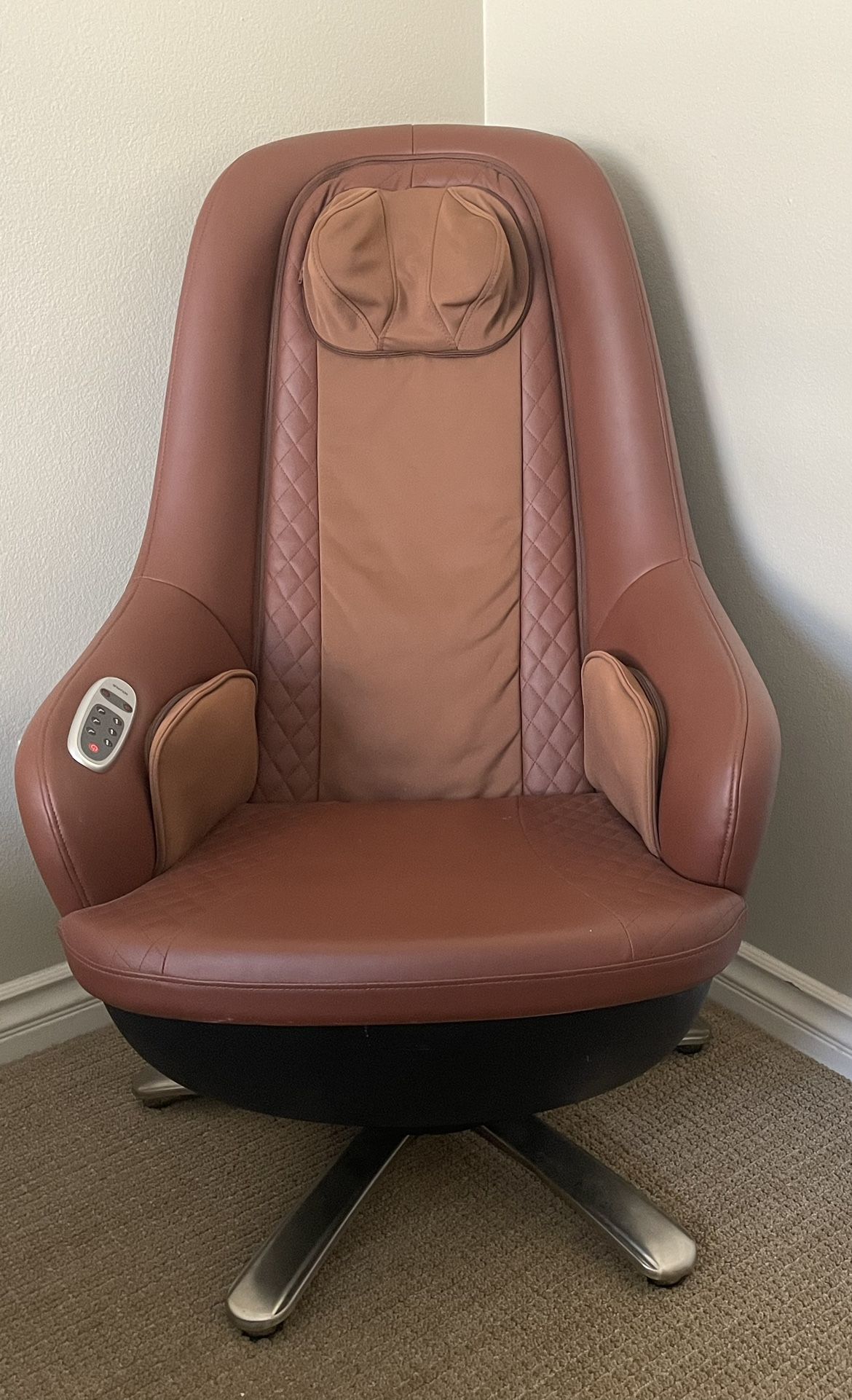 Nouhaus Massage Chair With Ottoman