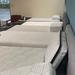 🚚Moving Out New King, Queen, Full Brand New Mattresses🌟Everything Must Go!🛌