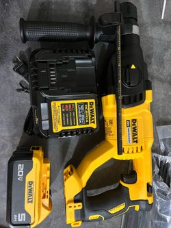 DEWALT