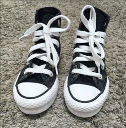Little Girls Platform Butterfly Shine Converse Size 11