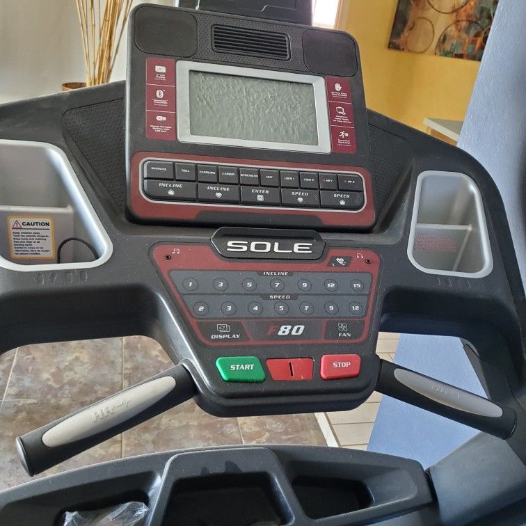 Sole F- 80 Treadmill - Gym Quality