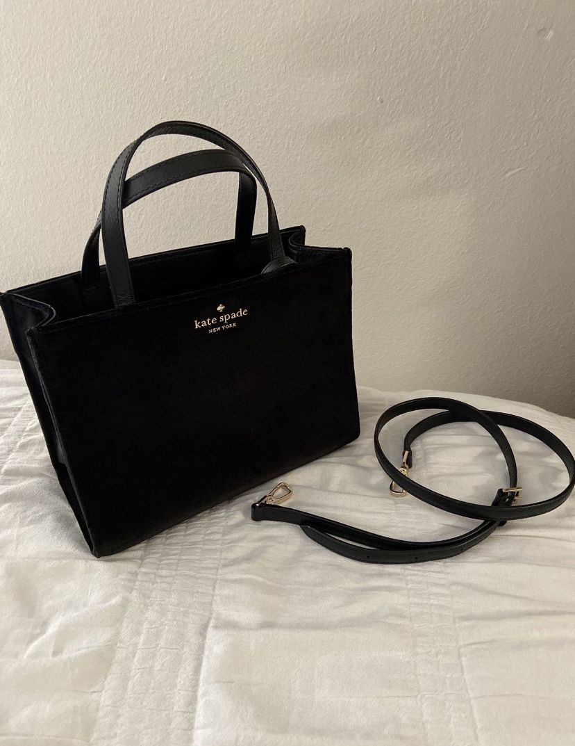 Kate Spade Velvet Black Purse for Sale in Seattle, WA OfferUp
