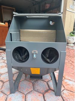 Trinco Dry Blast Bead Blaster Cabinet Model 20/CDB Sandblast Cabinet NEW  With Filter Included