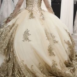 Dress For A Quinceañera Size Medium