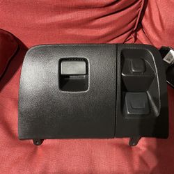 GM Panel Center Compartment Black for 14-19 Silverado Sierra