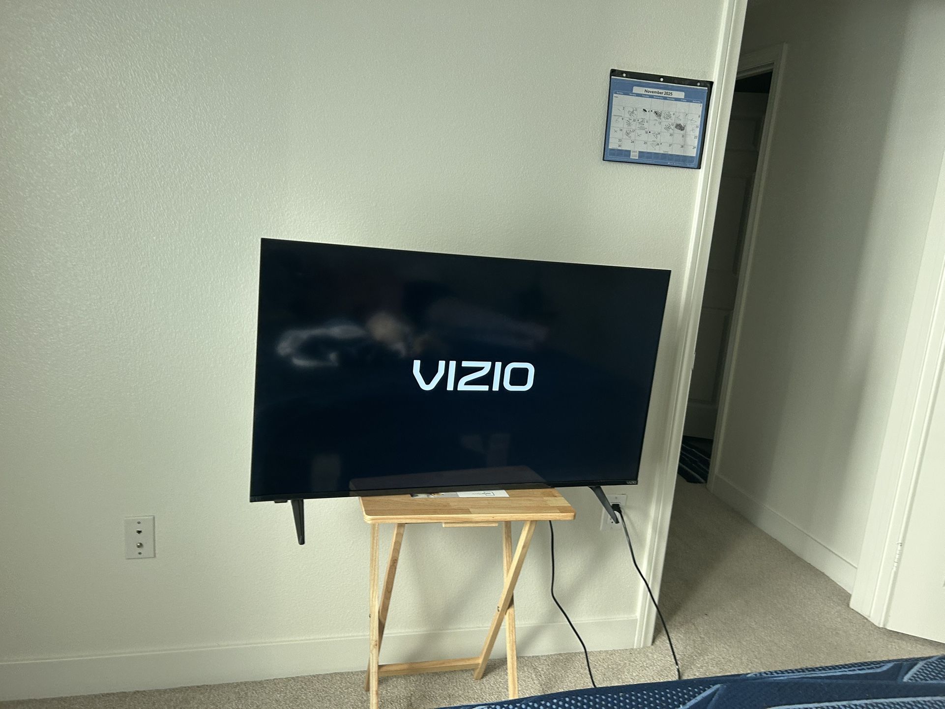 Vizio 43 inch full HD smart tv
