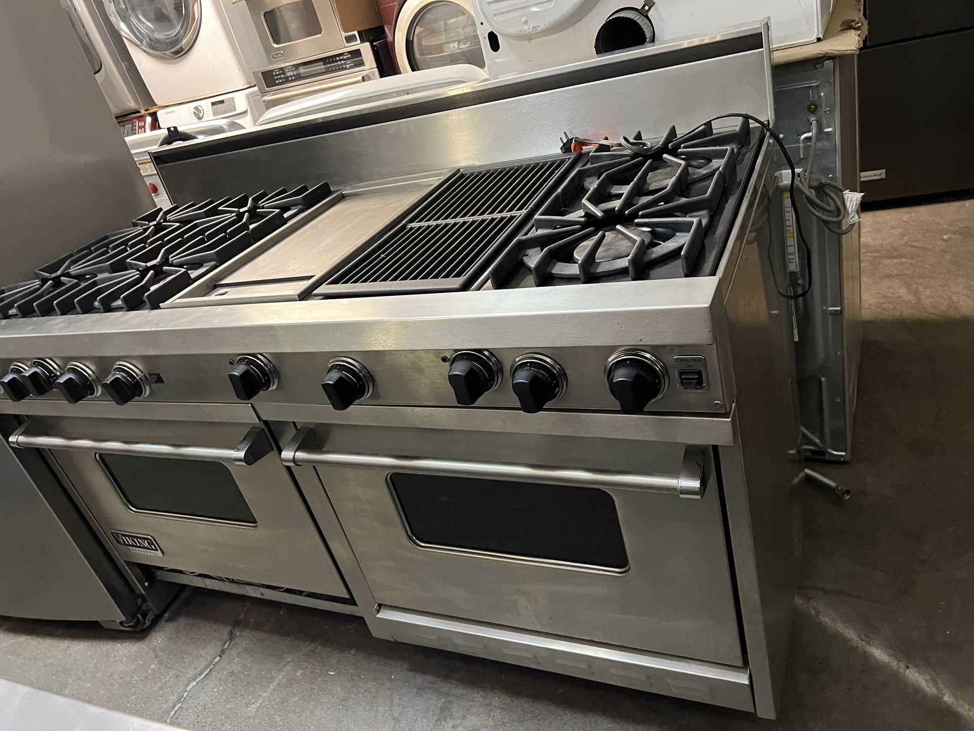 Viking 60” Gas Range Stainless Steel 2yr Warranty