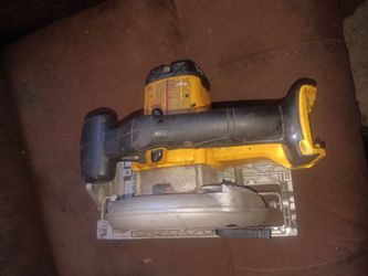 DeWalt 20v circular saw