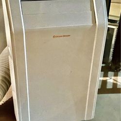 Portable Air Conditioner 8000 Btu Remote And Everything 
