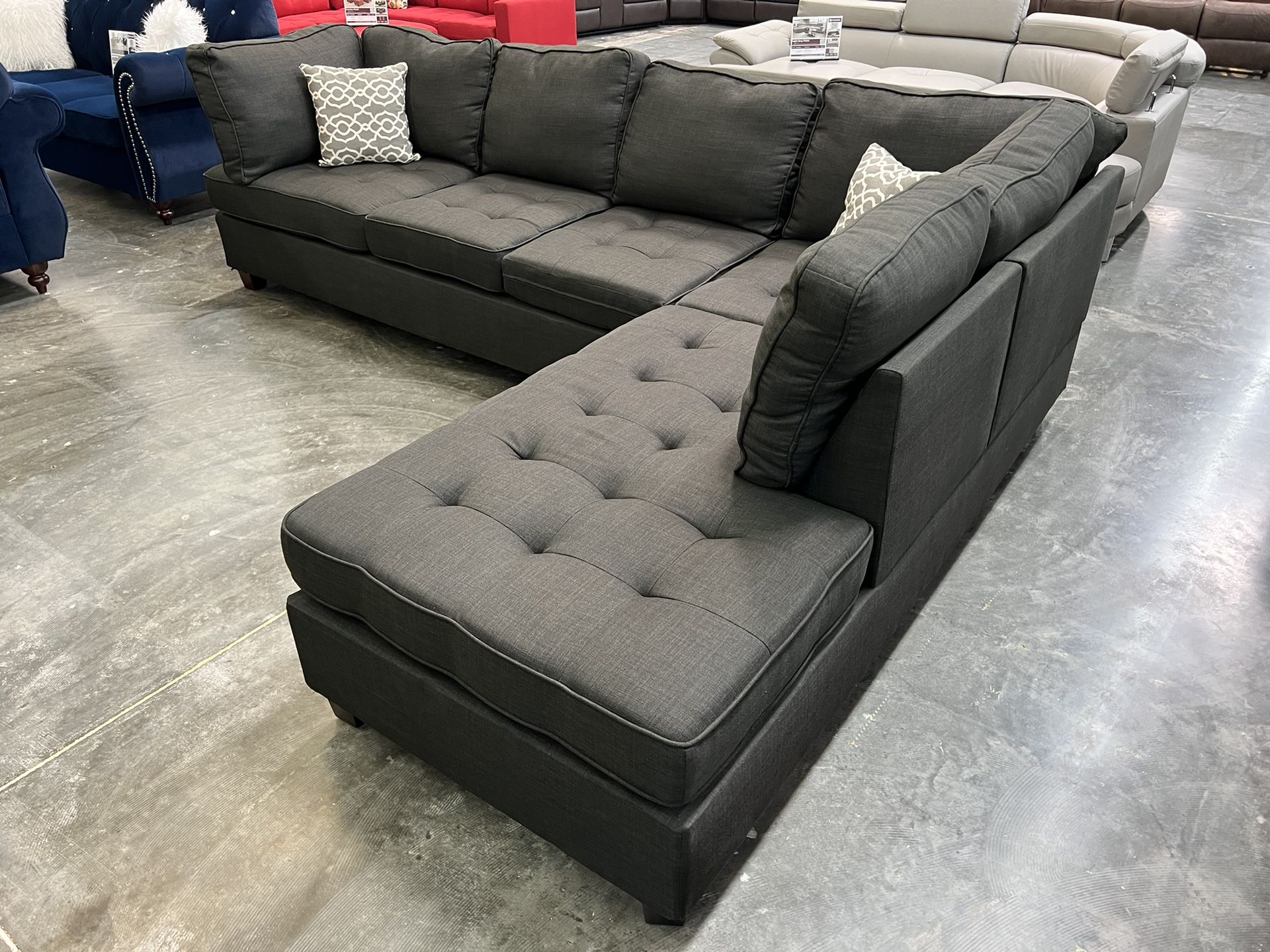 New! Large Reversible Chaise Sectional, Sectionals, Sectional Sofa