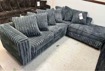 NEW SOFA SECTIONAL, INCLUDING FREE DELIVERY ORDER HERE PAY UPON DELIVERY
