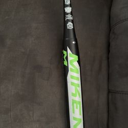 Miken Slow Pitch Bat