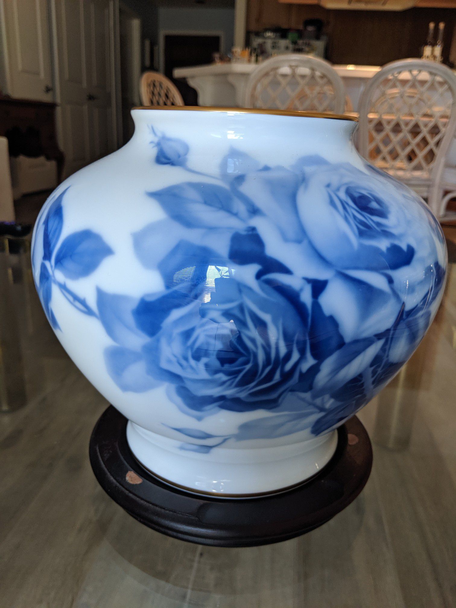 Okura Blue Rose Japanese Vase Collectible