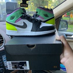 Jordan 1 Mid Gs Pastel