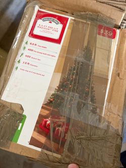 Holiday Time 6.5 ft Pre-Lit Madison Pine Tree
