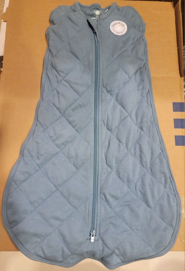 Dreamland BABY SWADDLE