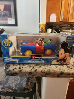 Mickeys 113 Metal Car [1/18]