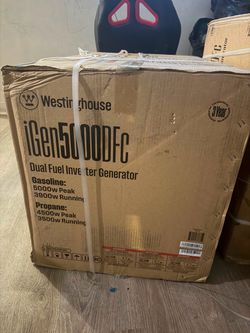 Igen5000 Westinghouse iGen5000DFcv Recoil Start 5000 Starting / 3901 Running Watt Gas and Propane Dual Fuel.... brand new in sealed box with factory w