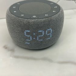 Bluetooth Speaker Alarm- Reloj Despertador Con Bosnia 