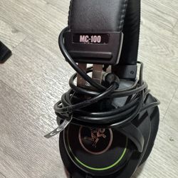 Mackie Headphones 