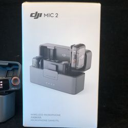 DJI Mic 2 2-Person Compact Digital Wireless Microphone System/Recorder  (2.4 GHz)