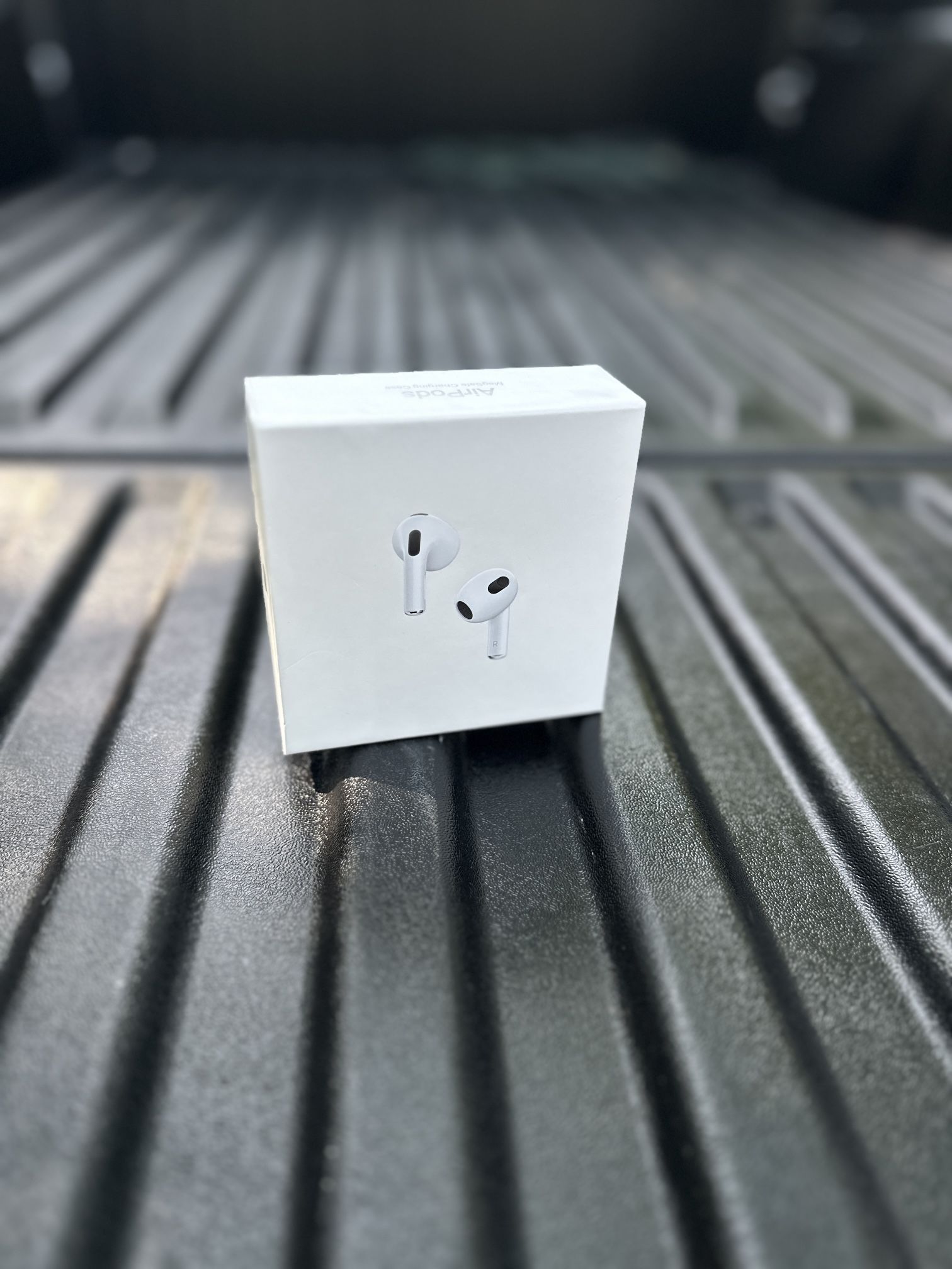 AirPods Gen 3