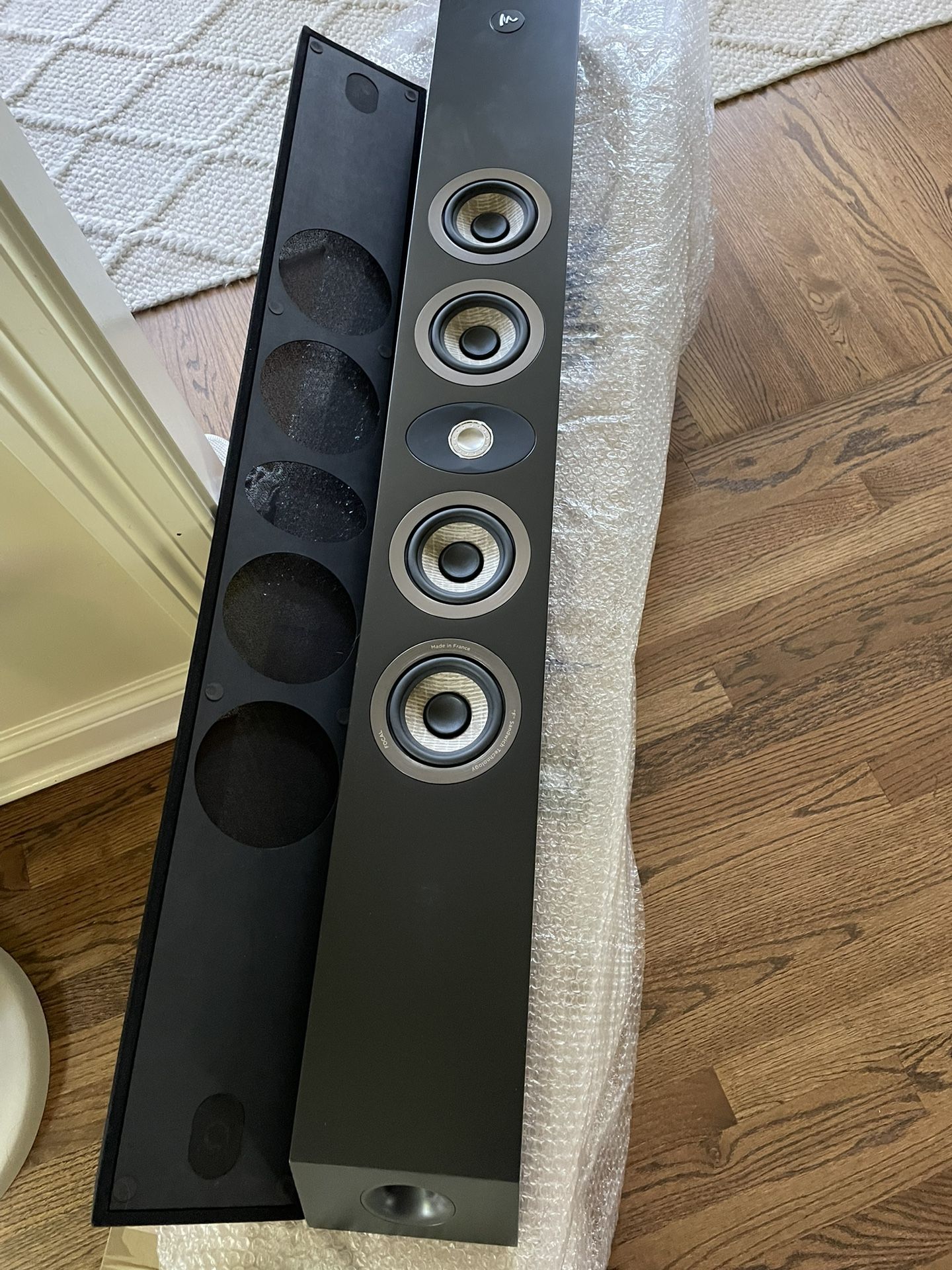 Focal On Wall 302 Speaker