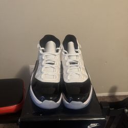 Jordan 11 Concords 