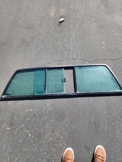 rear  3 glass rear window for chevy truck
