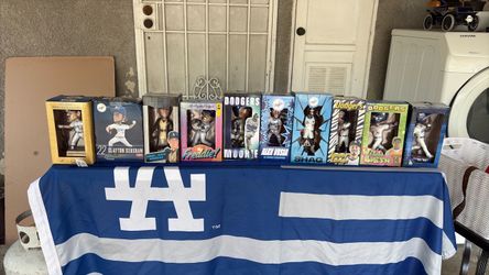 Dodger bobble head