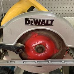 Dewalt Circular Saw 