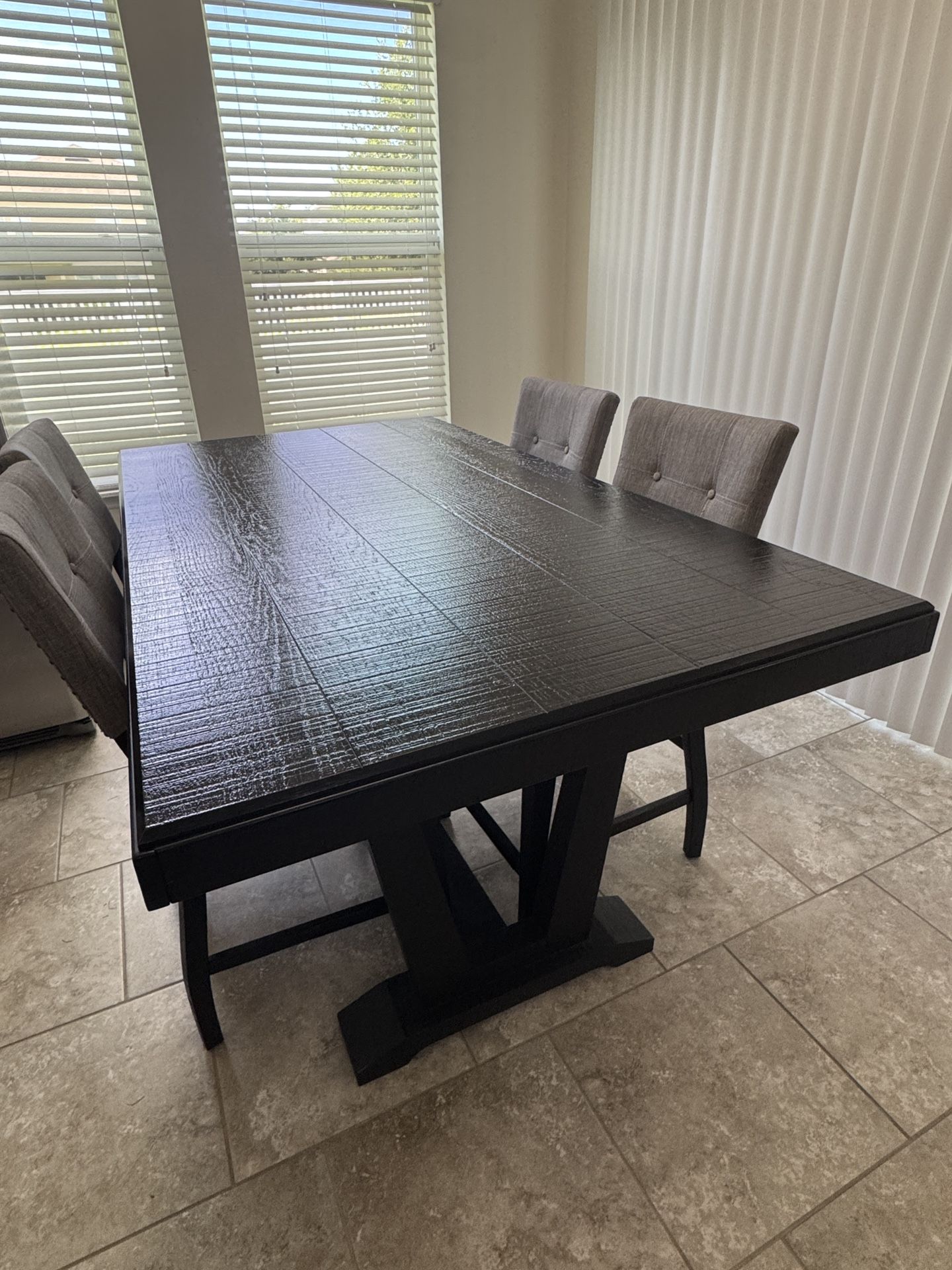 Dinning Set