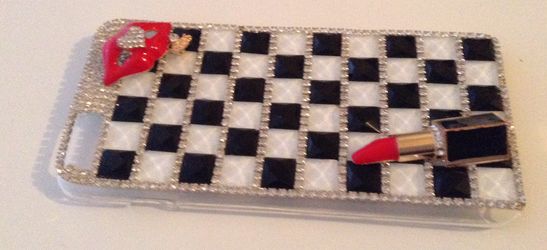 Diamond Checkers & Lipstick Cellphone Case
