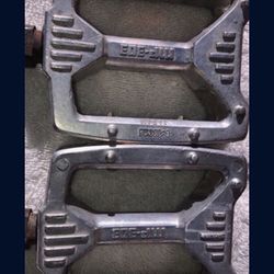 MKS PEDALS VINTAGE 9/16