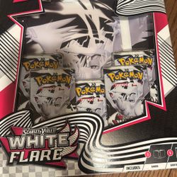 Pokemon- White Flare Binder collection