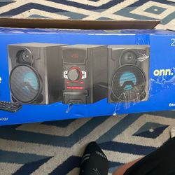 ONN. CD Stereo System. OBO!!!!