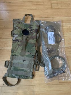 U.S. Military OCP Scorpion Camo MOLLE II Hydration Pack W/ Bladder