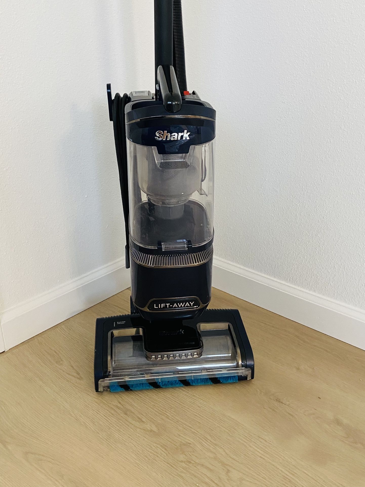 Shark Duo Clean Vacuum