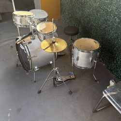 Junior Drum Set