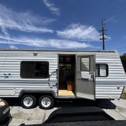 1998 Nash RV
