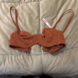Skims Brand new Bra 34A