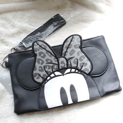 Large  Leopard Minnie LRG Clutch Wristlet Pouch  NEW