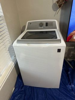 Washer and Dryer Set