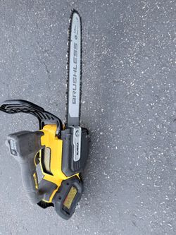 Dewalt chainsaw
