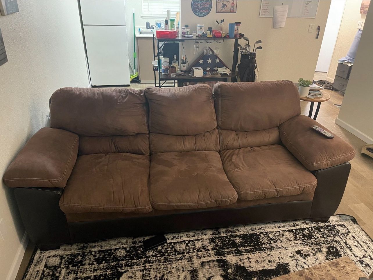 FREE COUCH - NEED IT GONE