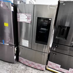SAMSUNG FRENCH DOOR REFRIGERATOR W SMART SCREEN